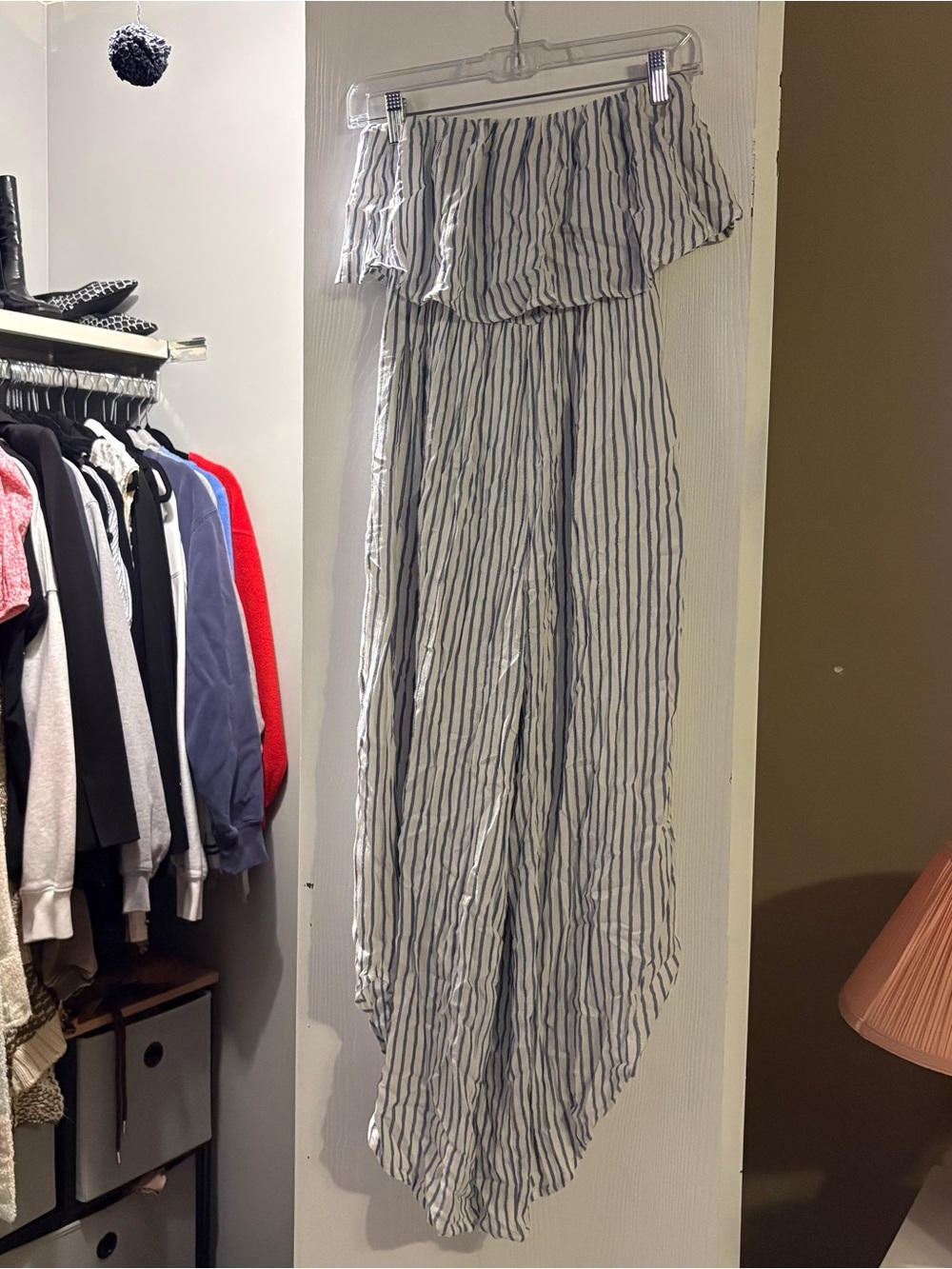 Japana pin stripe linen feel flowy jumpsuit women’s size Xs blue and white